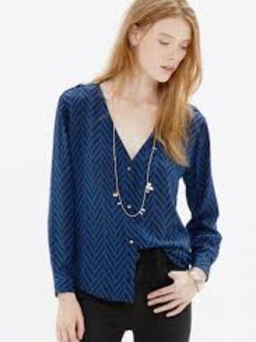 Madewell x Sézane 100% Silk Button Blouse – Size M 🔥